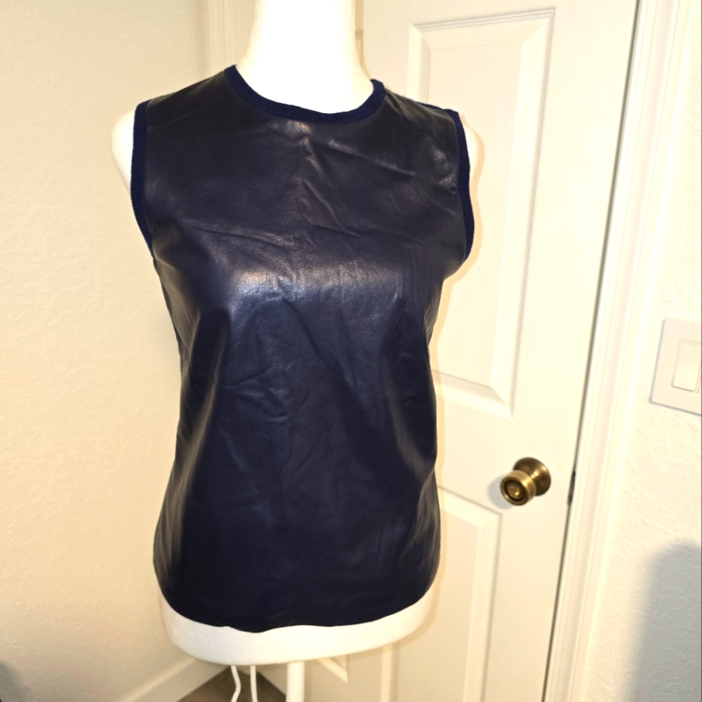 Ralph Lauren Nevy blue lambskin and cashmere west. Size M